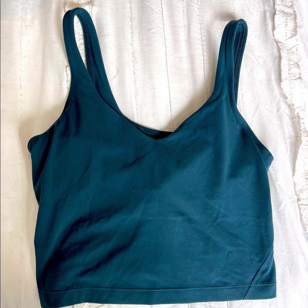 Lulu lemon crop tank